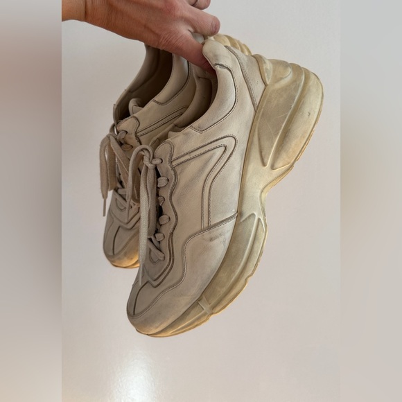 GUCCI RHYTON SNEAKERS - Picture 5 of 7